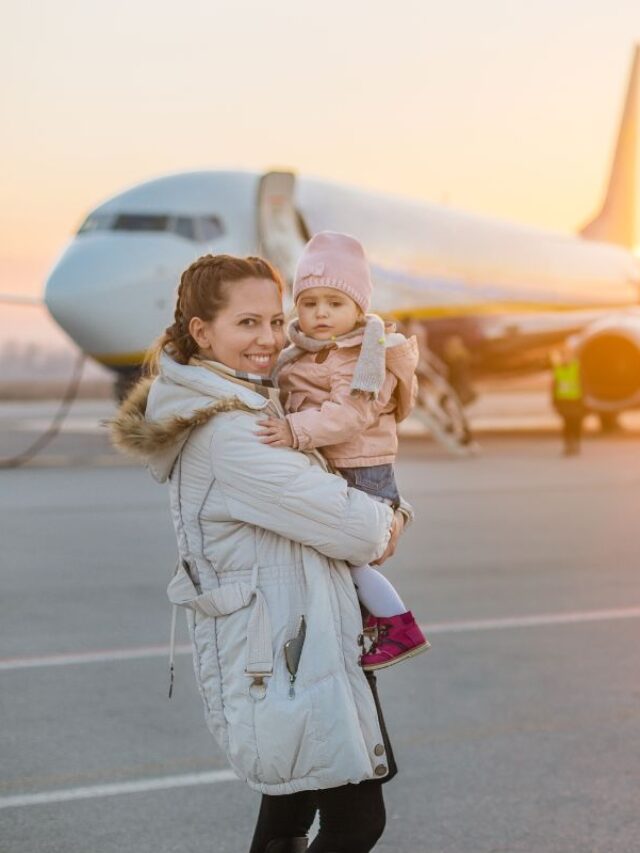 10 Expert-Approved Tips for Traveling with Baby